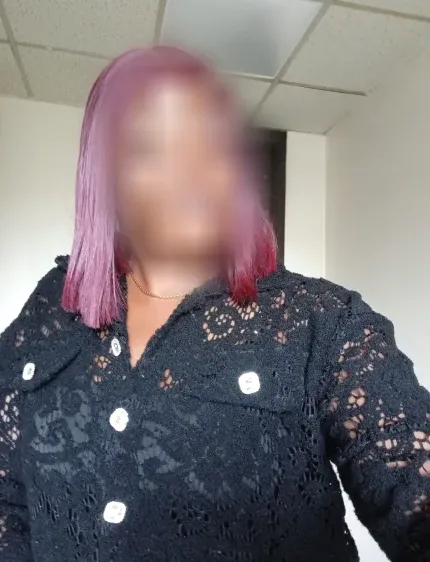 Imane, 38
