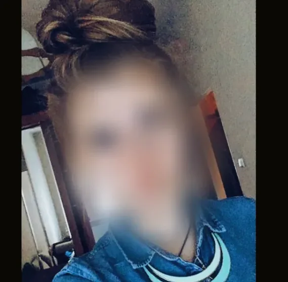 Leyla, 34