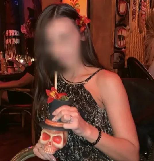 Norah, 36