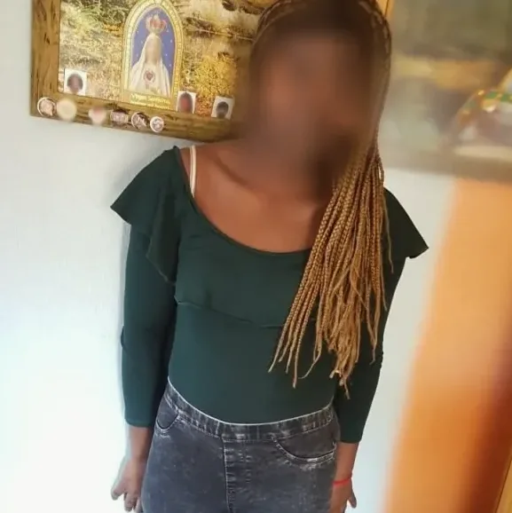Rania, 36