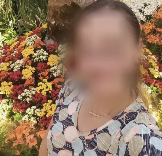 Rosanne, 33